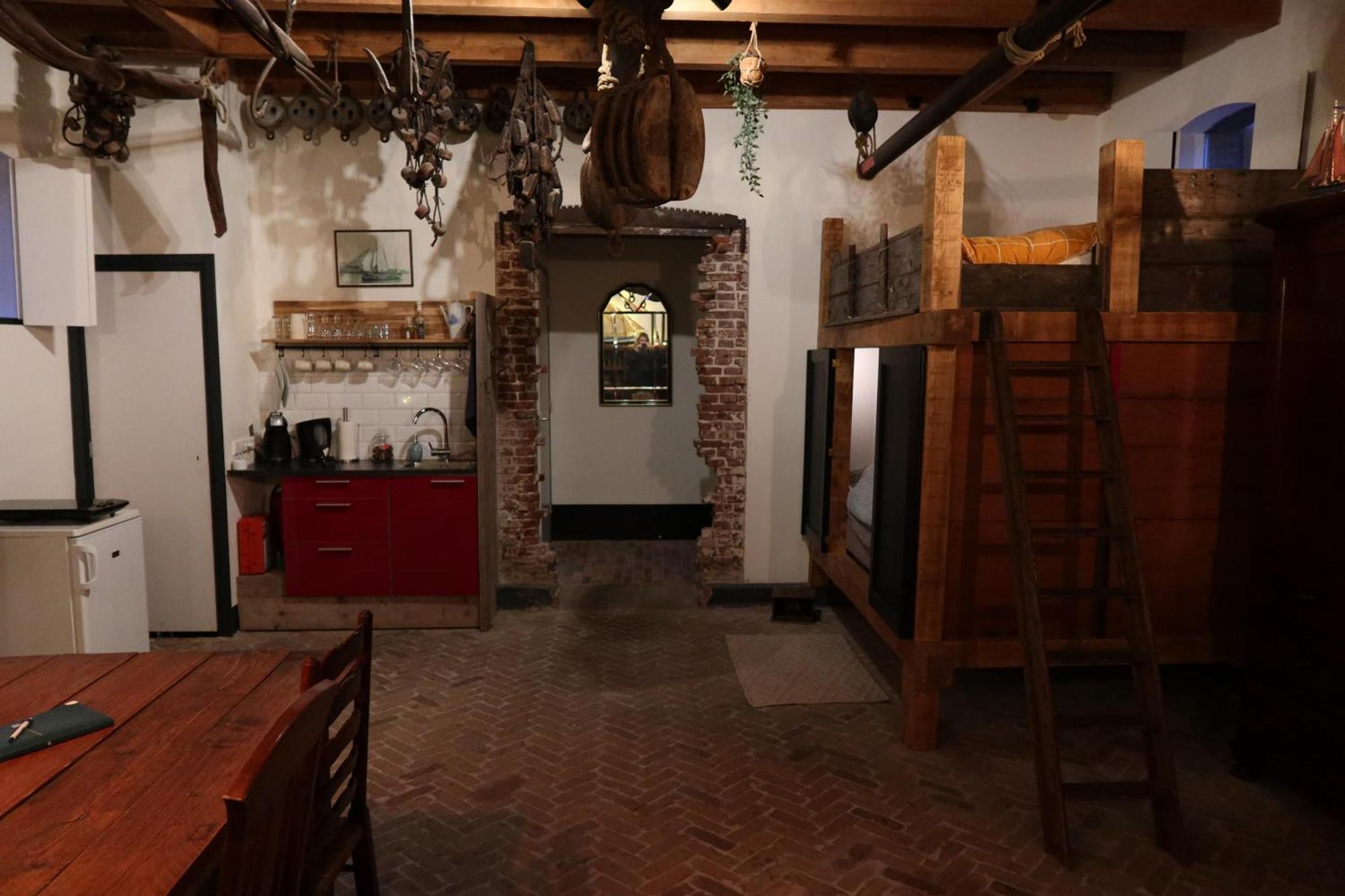 Pekelpakhuis Menheerse Werf Appartement Middelharnis